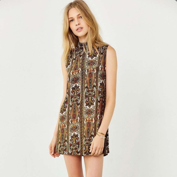 Urban Outfitters Dresses & Skirts - Urban Outfitters Mock-neck Dress